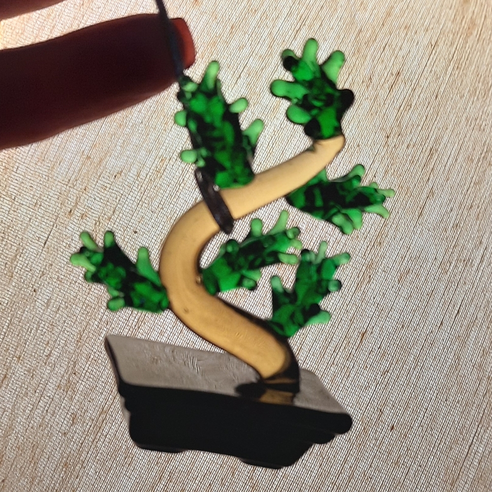 NWT Dynasty Gallery Glass Bonsai Pine Tree Ornament